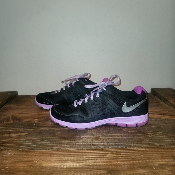 NIKE FREE XT SIZE 8.5. Rack #10 - Picture 12 of 15